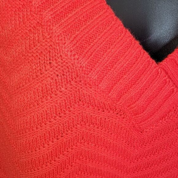 J Jason Wu Solid Red Chevron Sweater size 2x - Picture 4 of 7